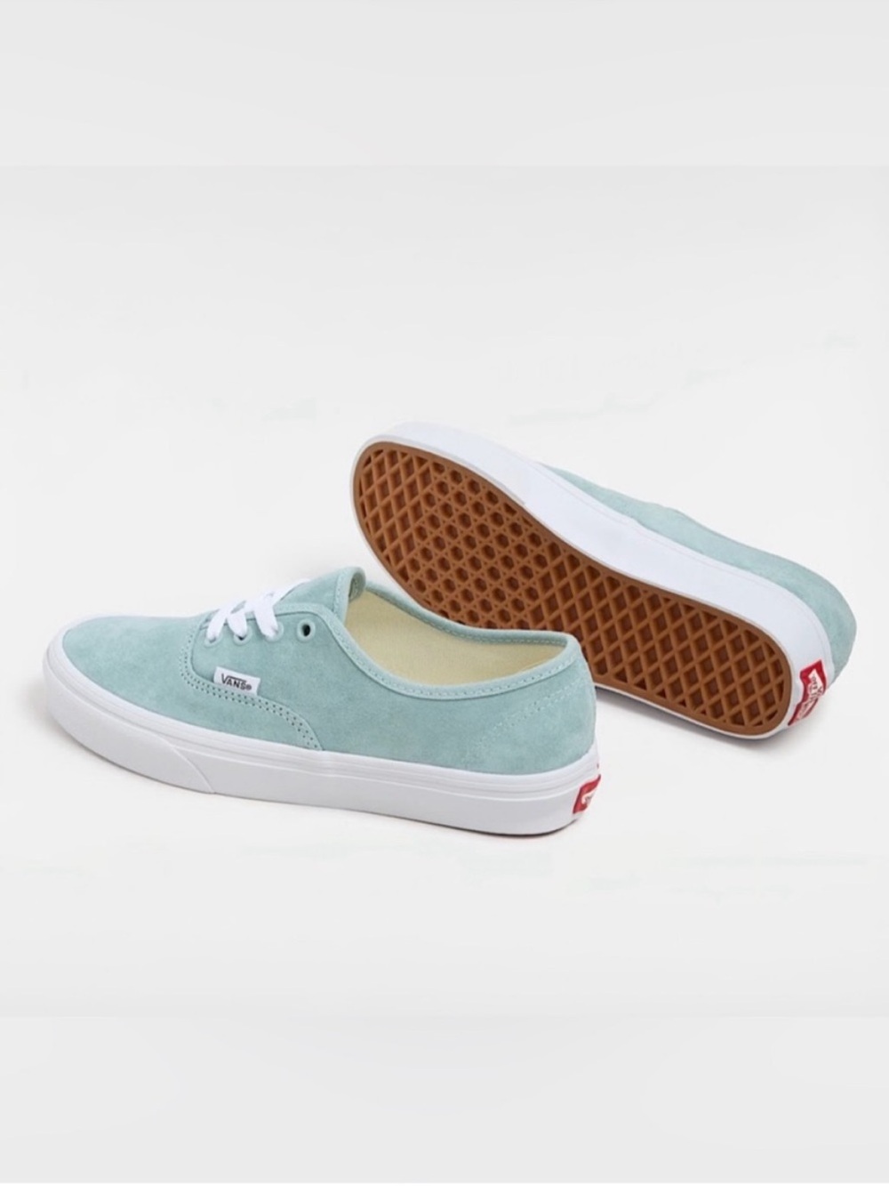 Vans Authentic Pig Suede Gray
Mist Shoes Women 10.5 US. Mens 9.0 US